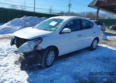 2019 Nissan Versa 1.6 Sv z USA, uszkodzony, nr VIN 3N1CN7AP8KL866962